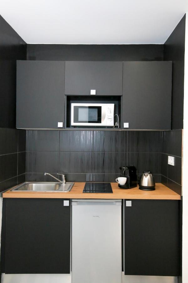Les Champs, T2 Hypercentre Chic Et Cosy Wifi Par Sovalfi Apartman Saint-Etienne  Kültér fotó